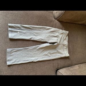 Cropped workout leggings